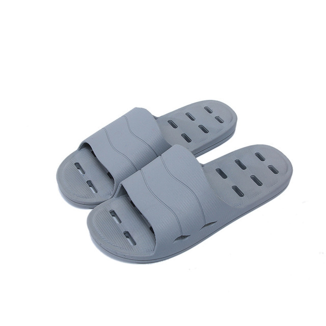 Quick Drying Bathroom Foam Non-slip Drain Holes Water Leakage Slide Slippers for Women