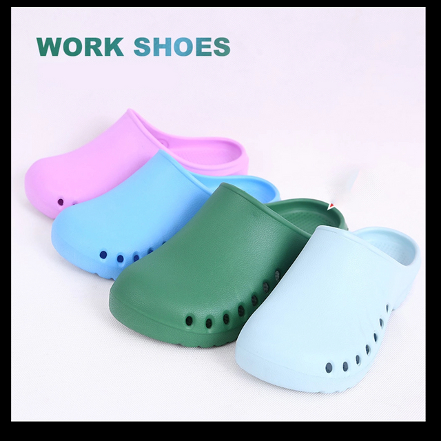 Woman Beach Sandals Garden Shoes Lightweight Men Clogs Hospital Doctor Nurse Surgical Shoes Casual Washable Clogs