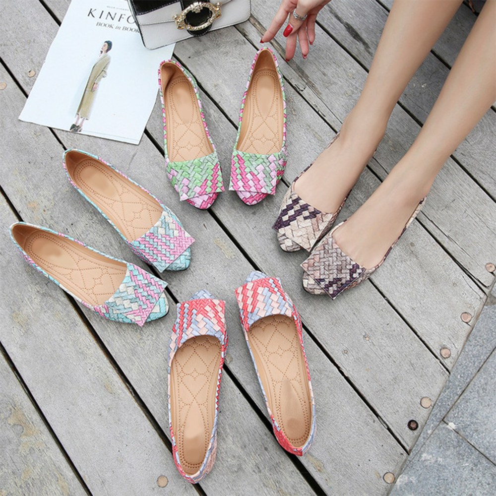 Fancy Pointed Toe Comfortable Women Casual Flat Shoes