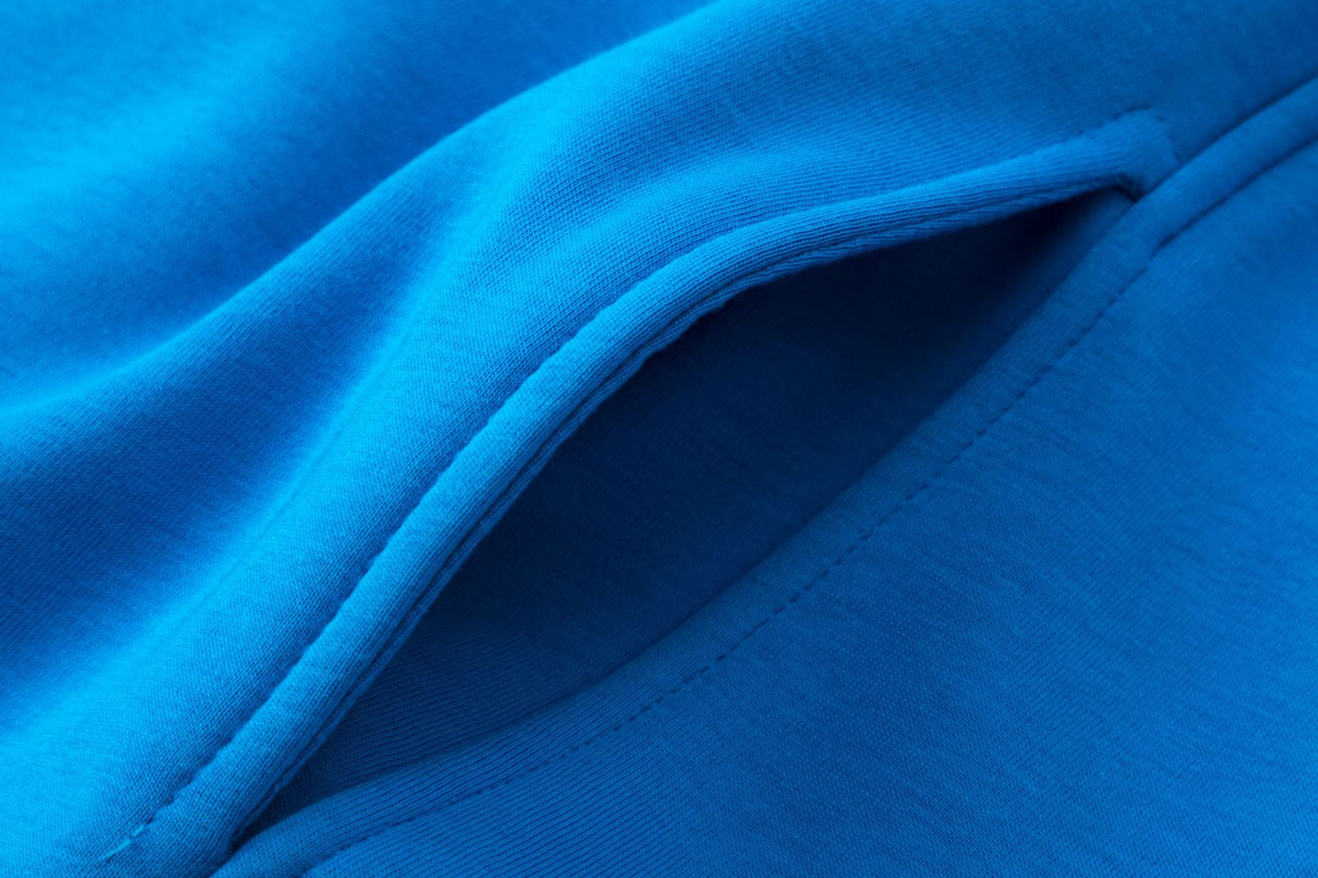 4 (5)