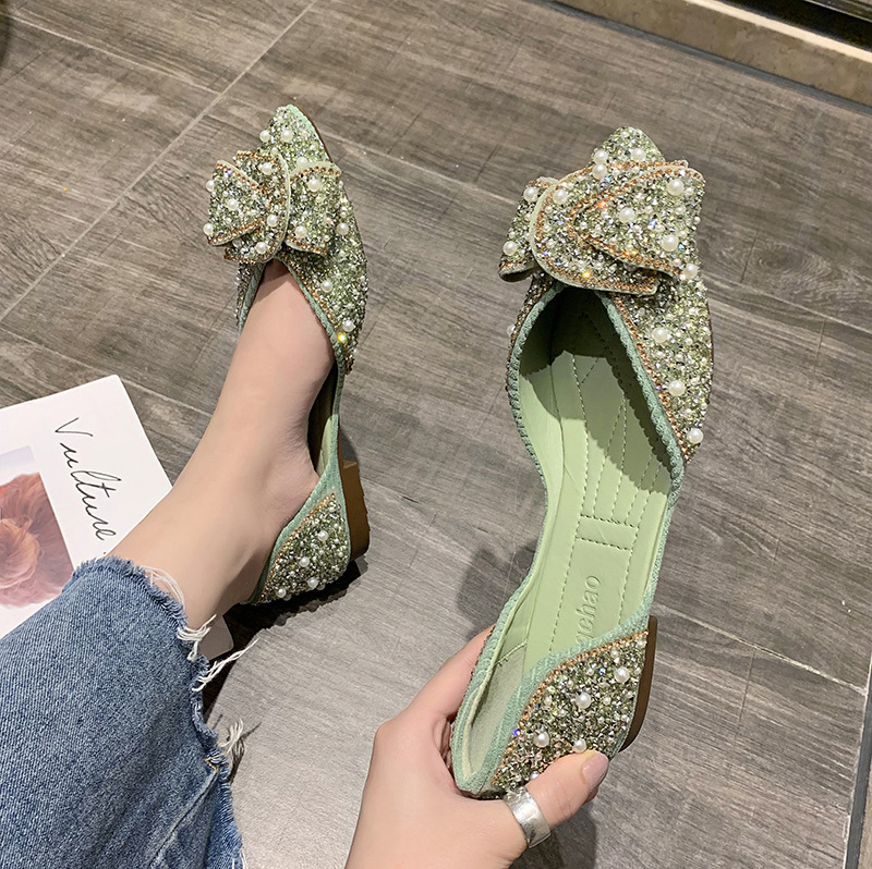 Fashion Shallow Mouth Pointed Soft Ladies Casual Shoes Solid Color Bling Sequined Cloth Pointed Toe Flat Shoes Women