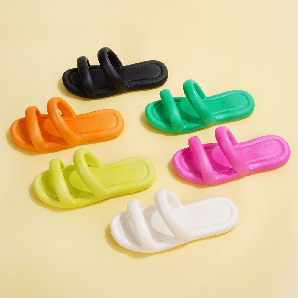 Beach slippers