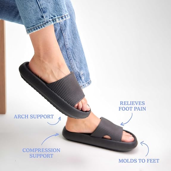 Comfy And Versatile Pillow Cloud Slides